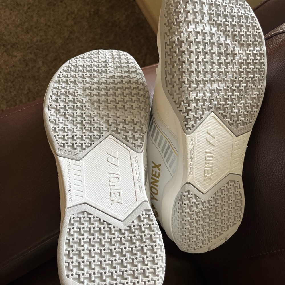 Yonex White and Gold Athletic Shoes